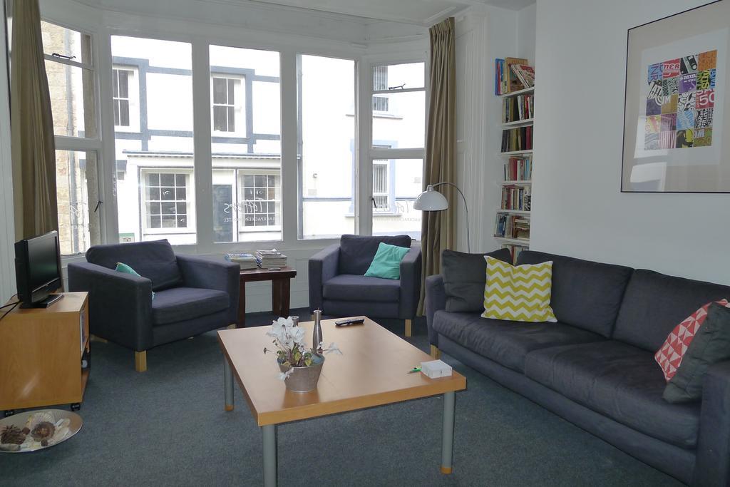 Totters Hostel Карнарфон Екстериор снимка