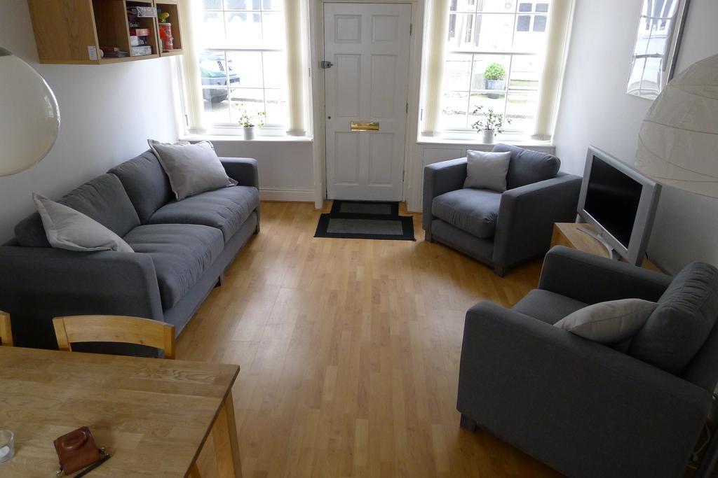Totters Hostel Карнарфон Екстериор снимка