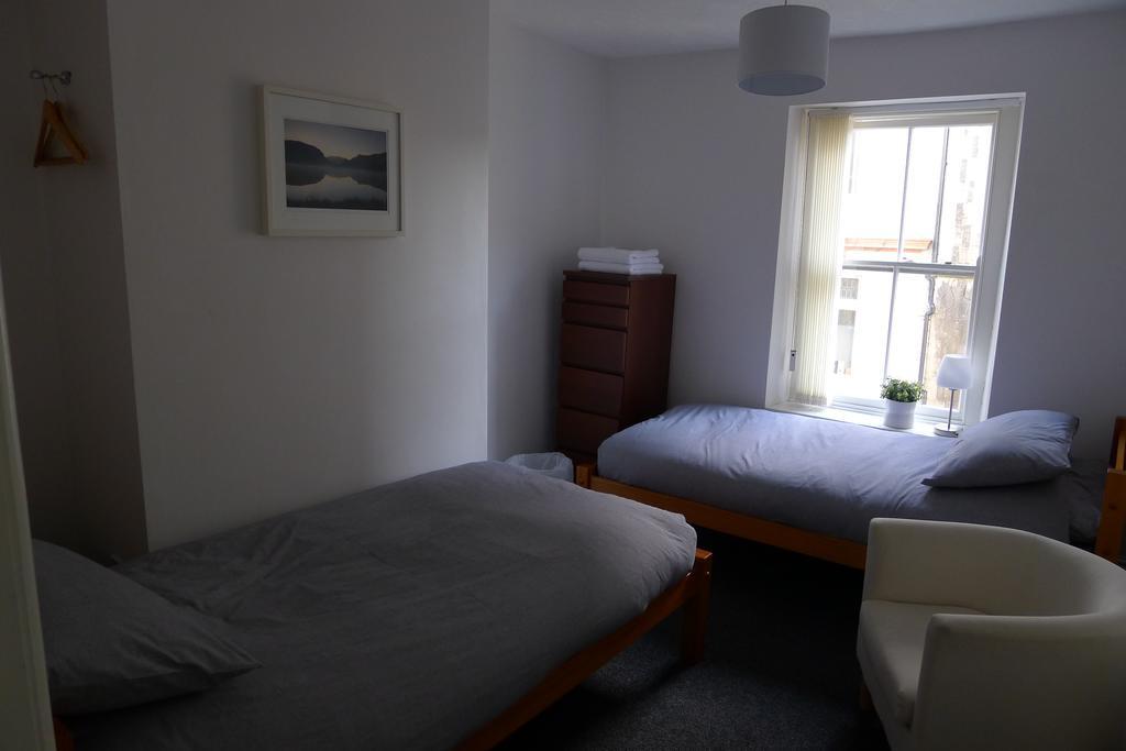 Totters Hostel Карнарфон Екстериор снимка